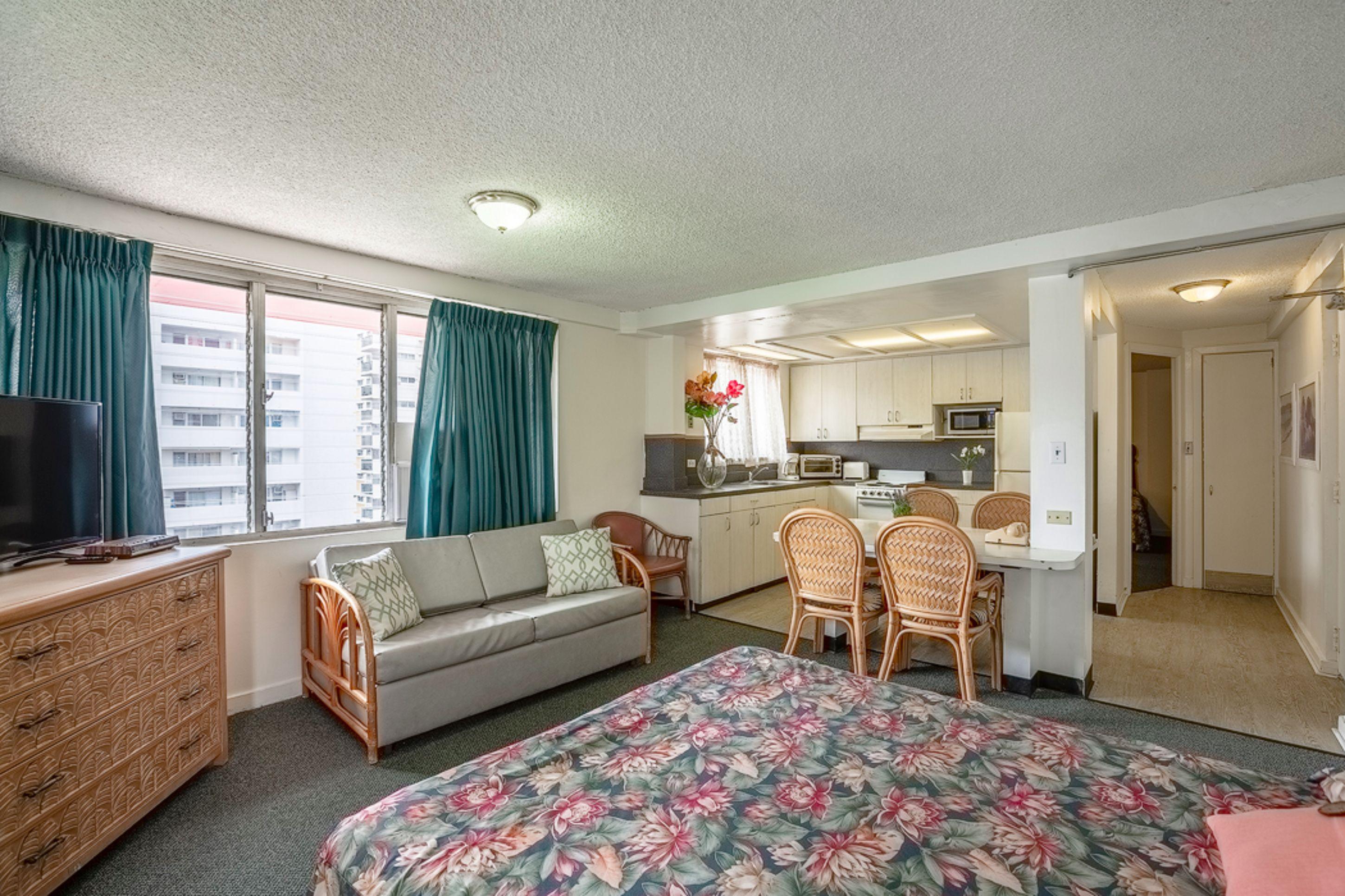 Royal Grove Waikiki Hotel Хонолулу Екстериор снимка